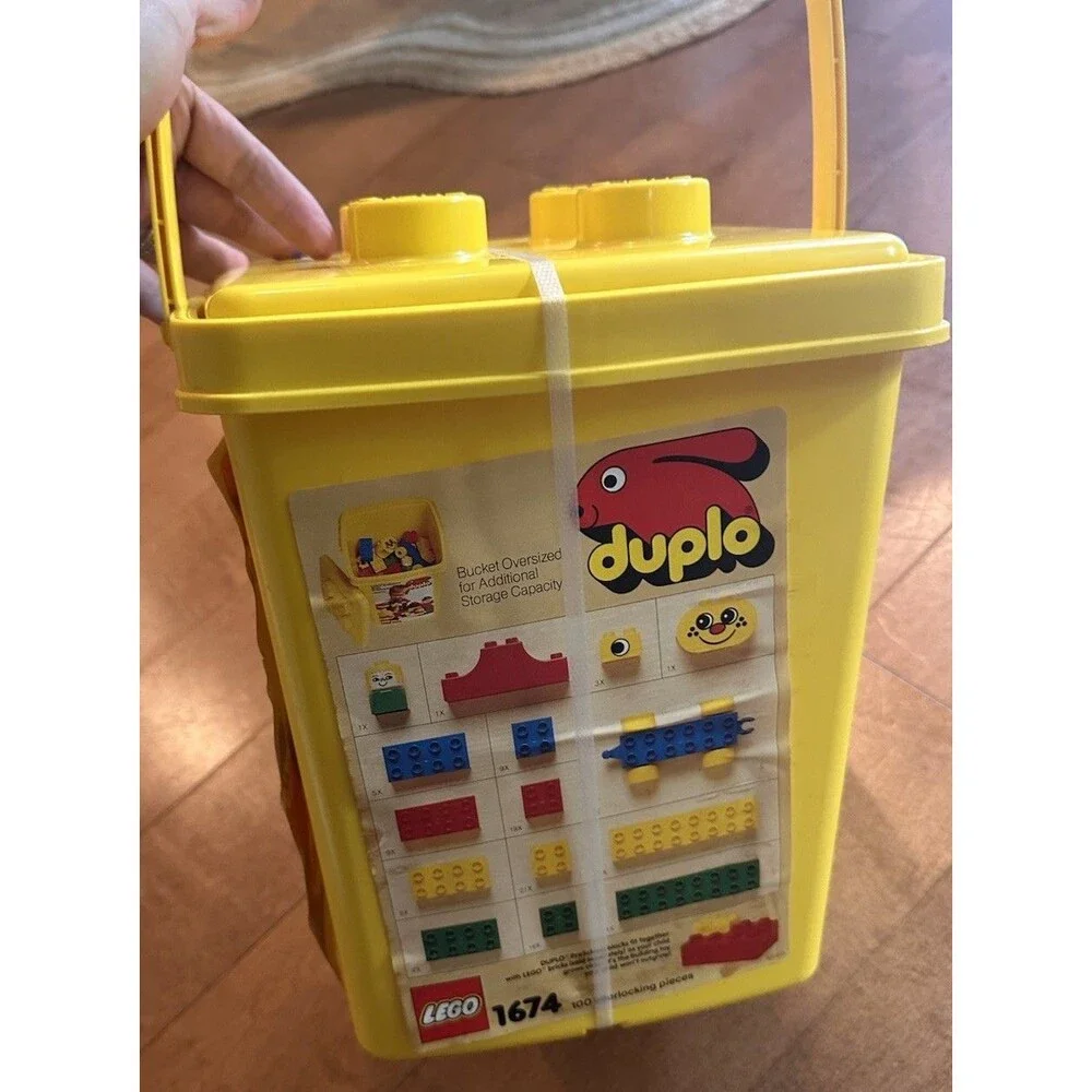 NEW Vintage LEGO DUPLO PreSchool Basic Building Set 1674